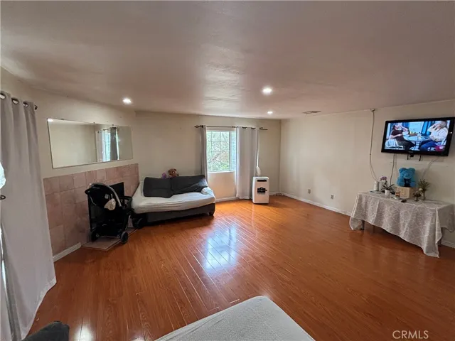 front room in SFR 
