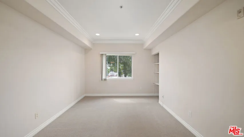 3328 Oakhurst Avenue 205, Los Angeles, California 90034