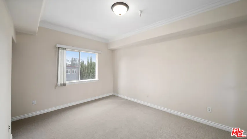 3328 Oakhurst Avenue 205, Los Angeles, California 90034