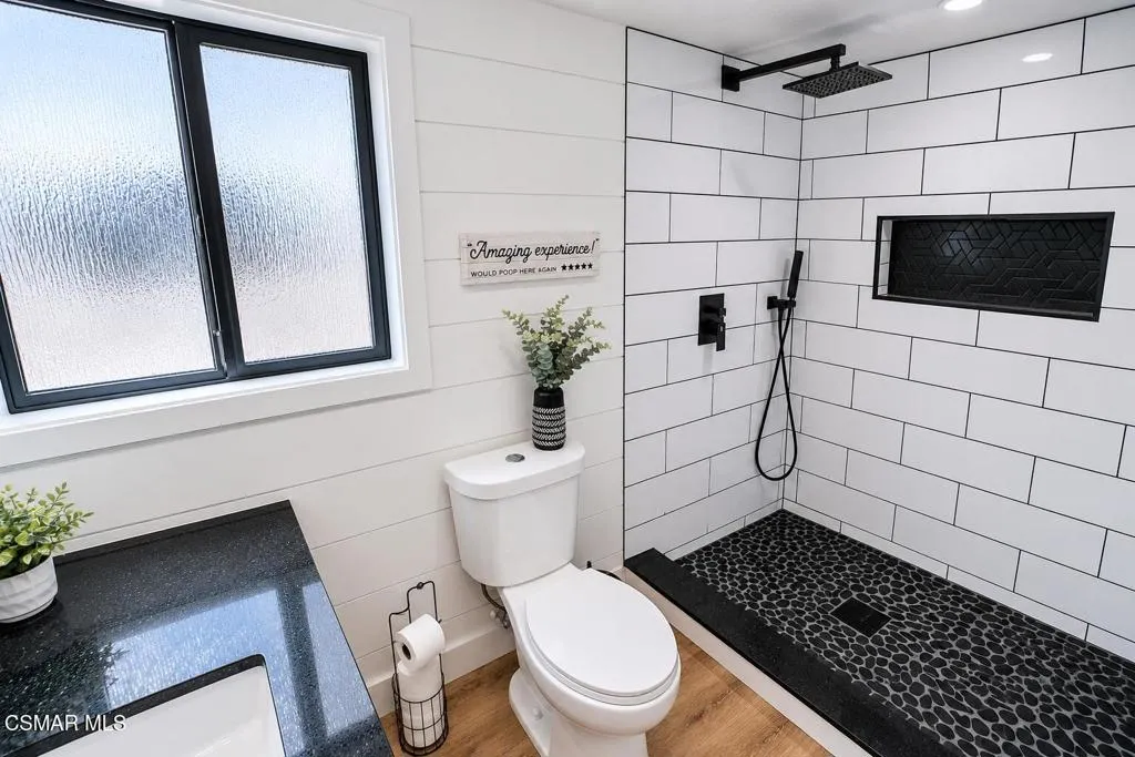 Downstairs bathroom 2