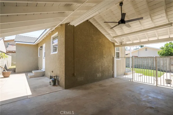 160 N Barranca, Glendora, California 91741