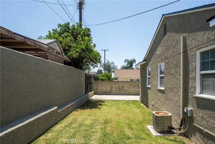 160 N Barranca, Glendora, California 91741