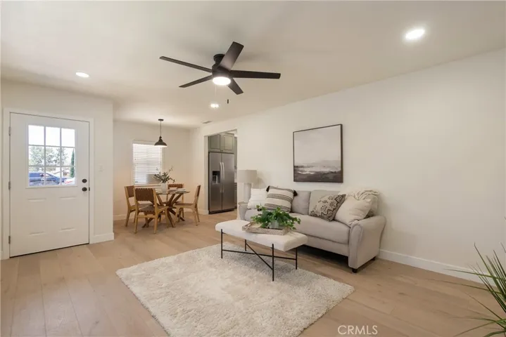 160 N Barranca, Glendora, California 91741