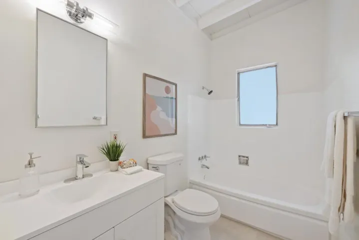 217 Diablo Avenue, Mountain View, California 94043