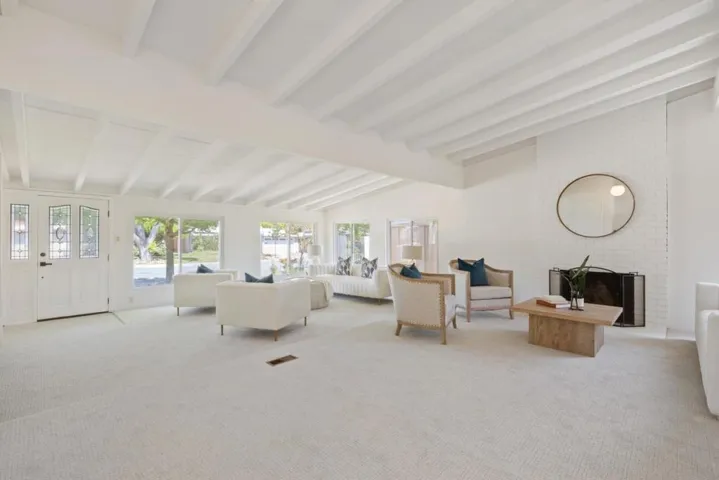 217 Diablo Avenue, Mountain View, California 94043