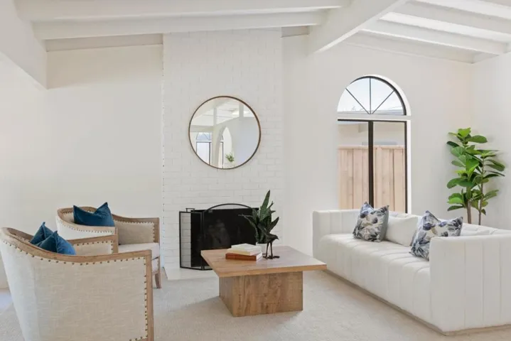 217 Diablo Avenue, Mountain View, California 94043