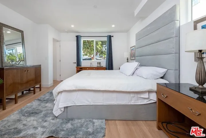 1153 S Ardmore Avenue, Los Angeles, California 90006