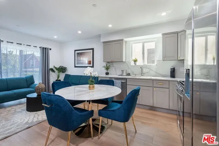 1153 S Ardmore Avenue, Los Angeles, California 90006