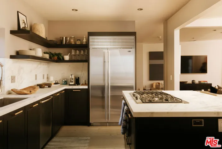 8555 Hollywood Boulevard, Los Angeles, California 90069