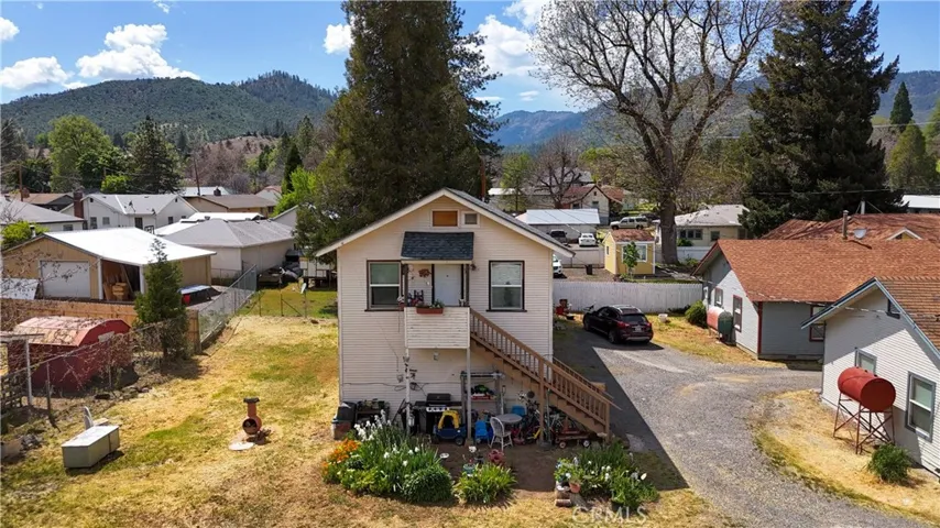 709 Lane St, Yreka, California 96097