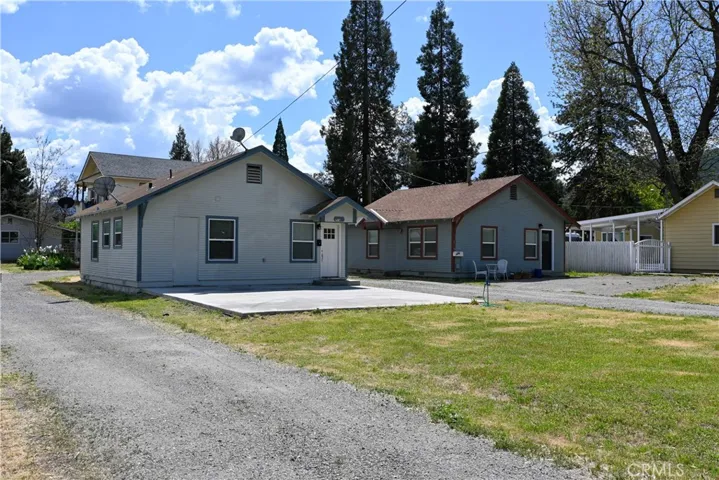 709 Lane St, Yreka, California 96097