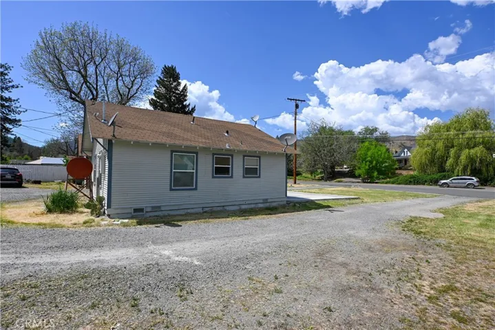 709 Lane St, Yreka, California 96097