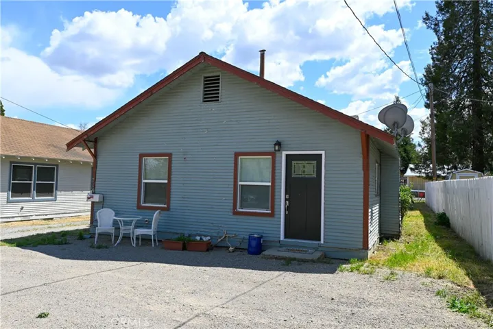 709 Lane St, Yreka, California 96097