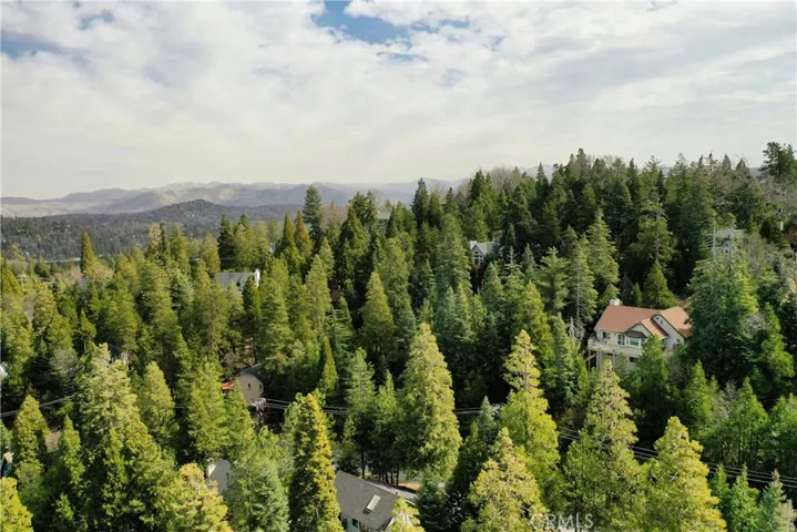 Experience the magic of the mountains!