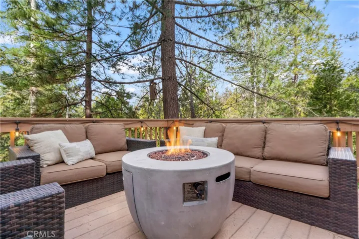 ENJOY THE PRIVACY and peaceful sounds of nature under the stars!