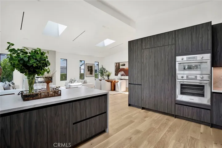 414 S Orchard, Burbank, California 91506