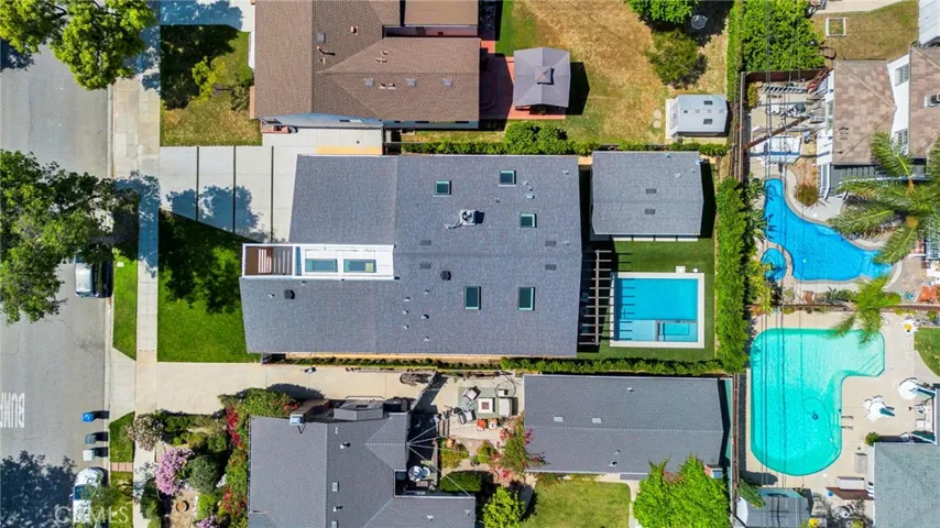 414 S Orchard, Burbank, California 91506