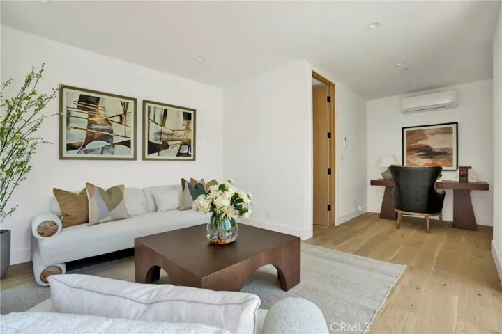 414 S Orchard, Burbank, California 91506