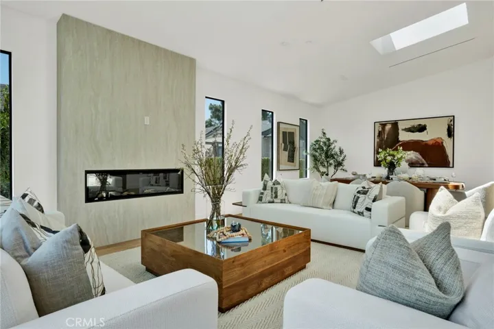 414 S Orchard, Burbank, California 91506