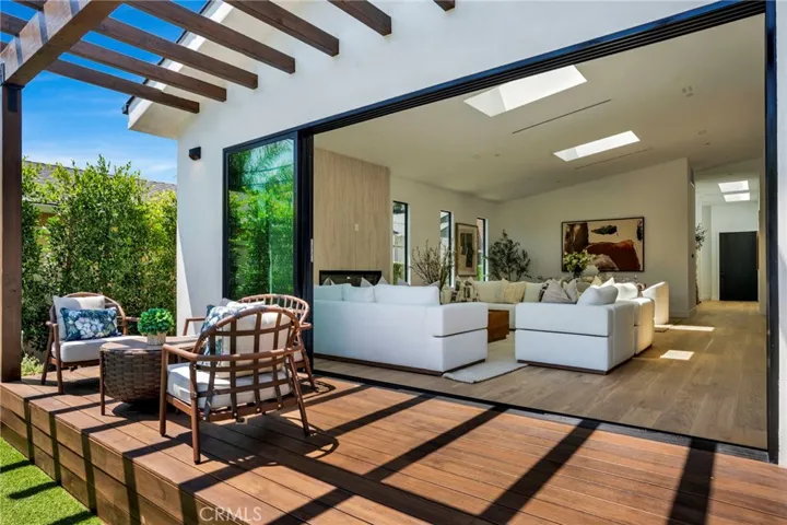 414 S Orchard, Burbank, California 91506