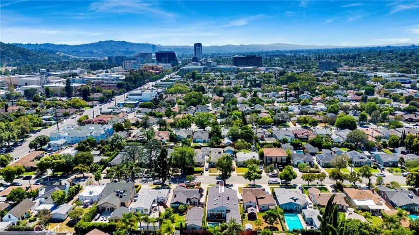 414 S Orchard, Burbank, California 91506