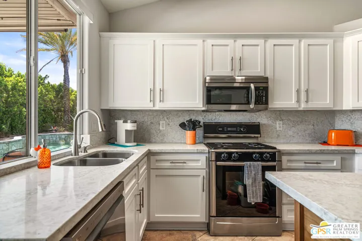 68189 Seville Court, Cathedral City, California 92234
