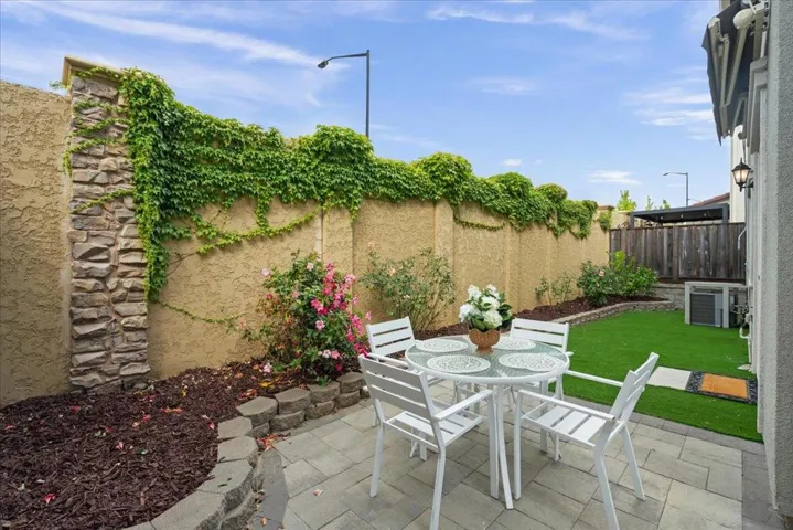 1320 Qualteri Way, Gilroy, California 95020