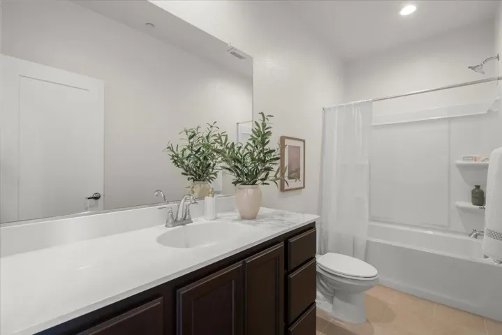 1320 Qualteri Way, Gilroy, California 95020
