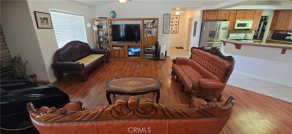 9562 Cambria Court, Phelan, California 92371
