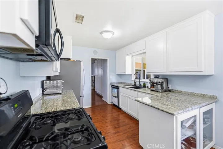 34863 Date, Yucaipa, California 92399