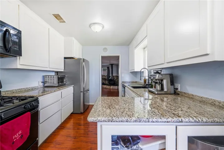 34863 Date, Yucaipa, California 92399