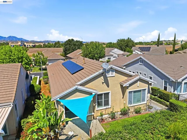281 Black Amber Way, Brentwood, California 94513