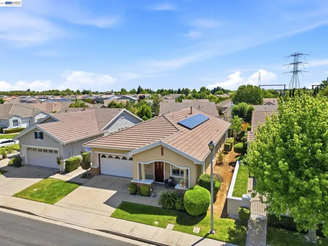 281 Black Amber Way, Brentwood, California 94513