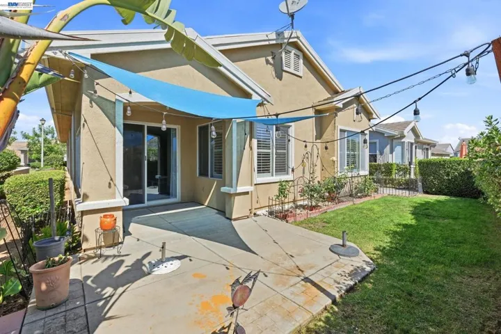 281 Black Amber Way, Brentwood, California 94513