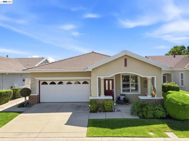281 Black Amber Way, Brentwood, California 94513