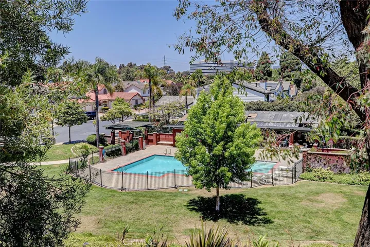 10 Cambridge, Manhattan Beach, California 90266