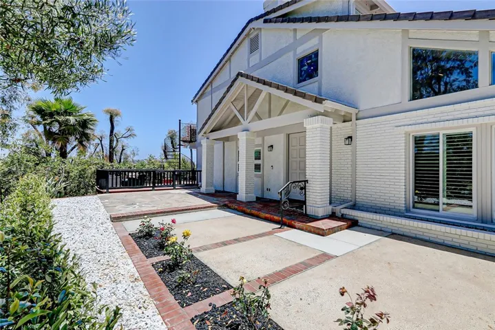 10 Cambridge, Manhattan Beach, California 90266