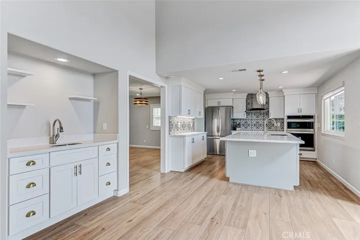 10 Cambridge, Manhattan Beach, California 90266