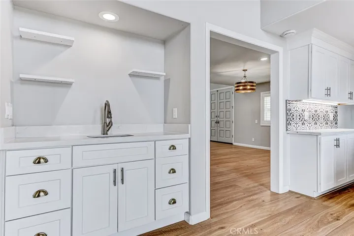 10 Cambridge, Manhattan Beach, California 90266