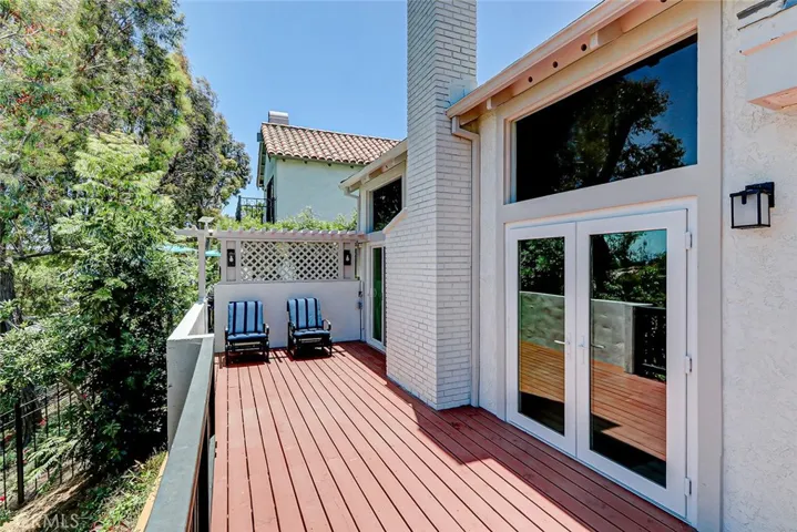 10 Cambridge, Manhattan Beach, California 90266
