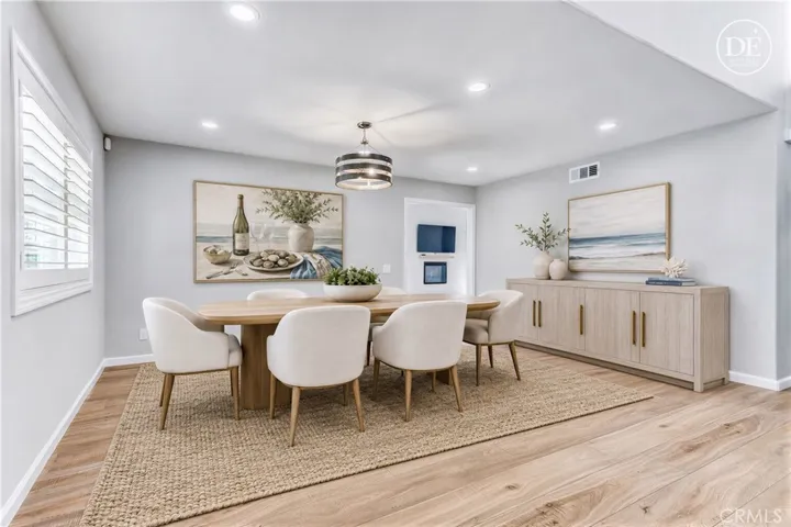 10 Cambridge, Manhattan Beach, California 90266