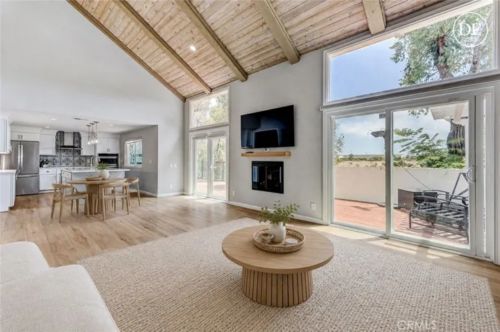 10 Cambridge, Manhattan Beach, California 90266
