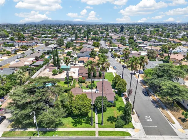 977 N Riverside, Rialto, California 92376