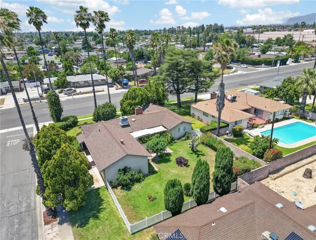 977 N Riverside, Rialto, California 92376