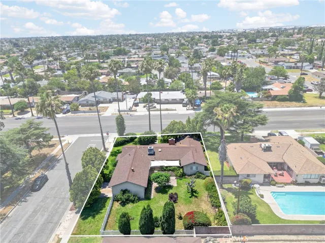 977 N Riverside, Rialto, California 92376