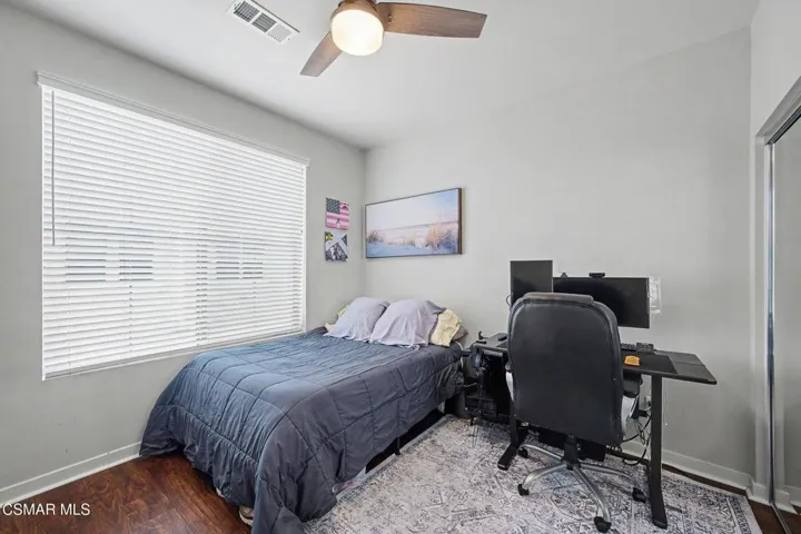 Light secondary rooms