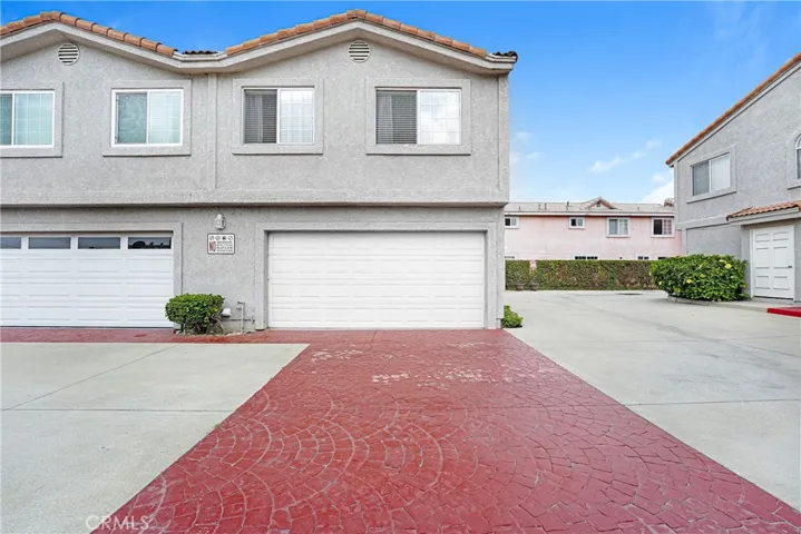 6551 Motz, Paramount, California 90723