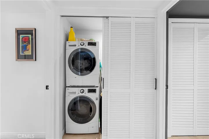 Washer & Dryer Closet