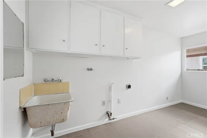 15810 S Ainsworth Street, Gardena, California 90247