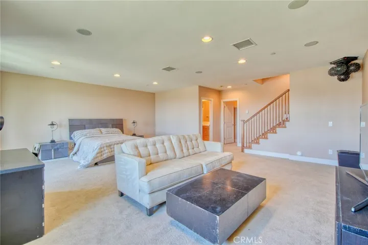 21976 Cortina, Chatsworth, California 91311